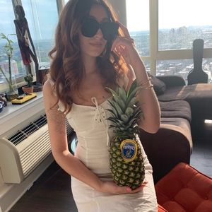 Meet your Posher, Taryn